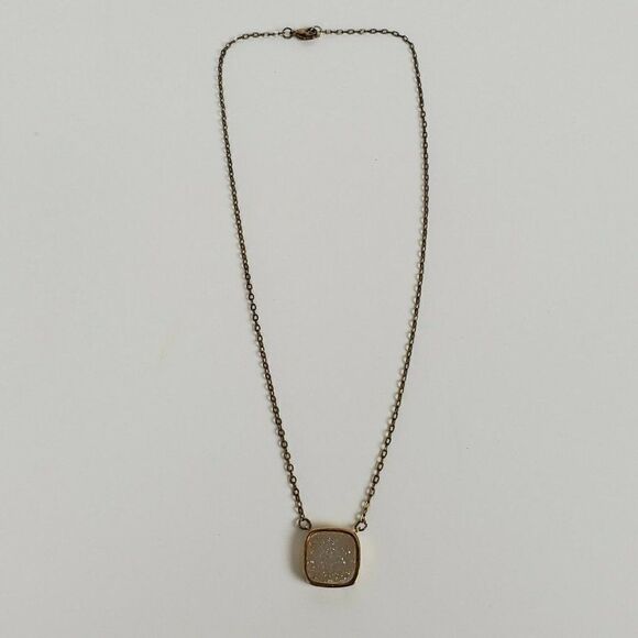 Elise M Crystal Geode Druzy White Pendant Necklace‎ - Picture 4 of 12